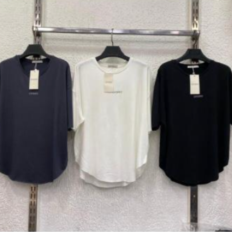 BİSİKLET YAKA ÜZERİ OYSHO YAZILI T-SHİRT- FÜME