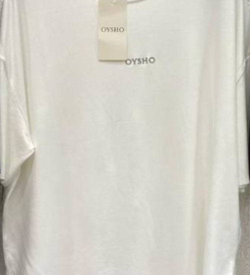 BİSİKLET YAKA ÜZERİ OYSHO YAZILI T-SHİRT- KREM