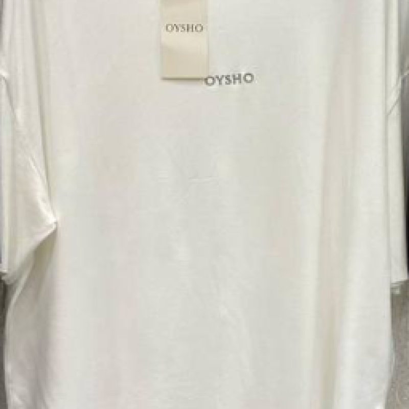 BİSİKLET YAKA ÜZERİ OYSHO YAZILI T-SHİRT- KREM