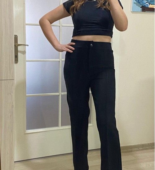 ÖNÜ ÇİMALI KREP LİKRALI PANTOLON - SİYAH