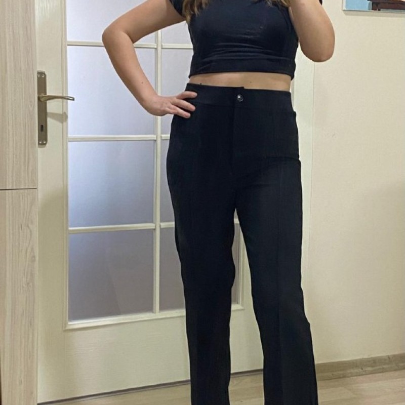 ÖNÜ ÇİMALI KREP LİKRALI PANTOLON - SİYAH