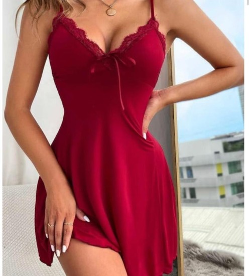 Bambu Dantel Detay Gecelik Bordo